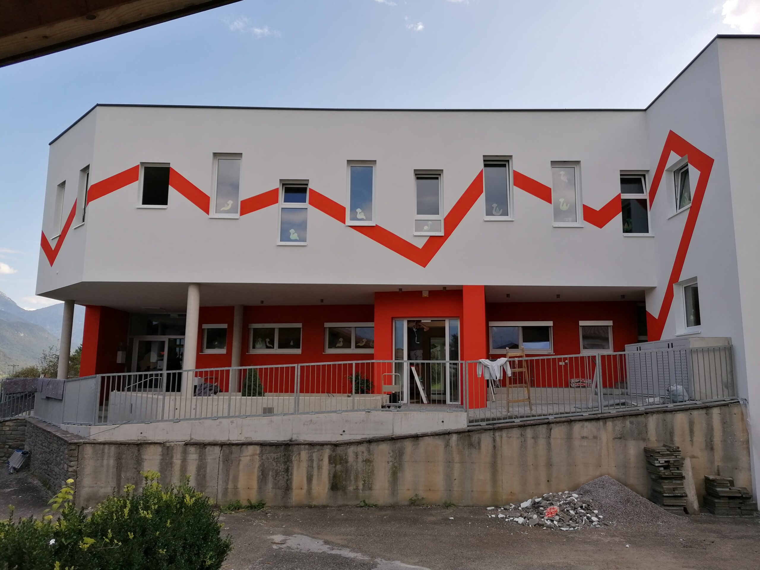 Fassade Kindergarten Polling in Tirol